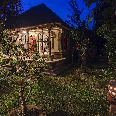 Villa Hibiscus Sanur Exterior photo