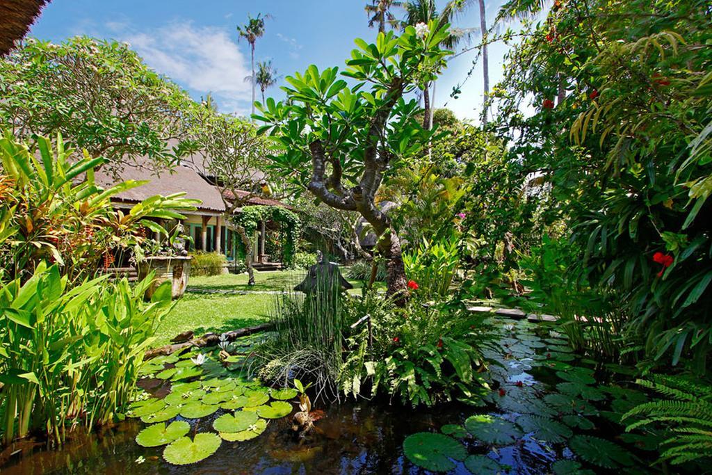 Villa Hibiscus Sanur Exterior photo