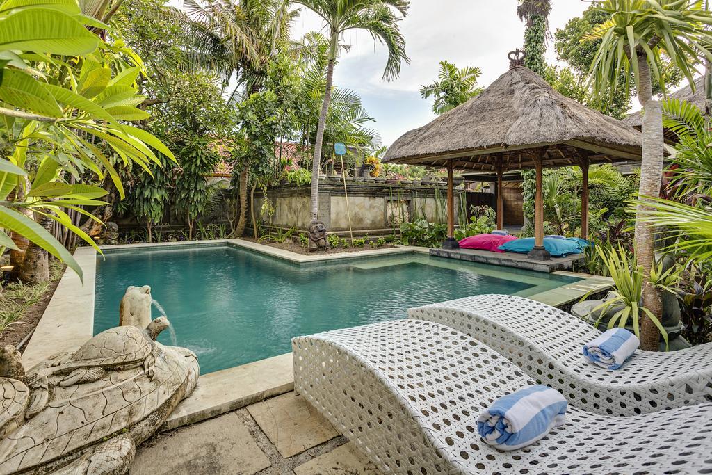 Villa Hibiscus Sanur Exterior photo